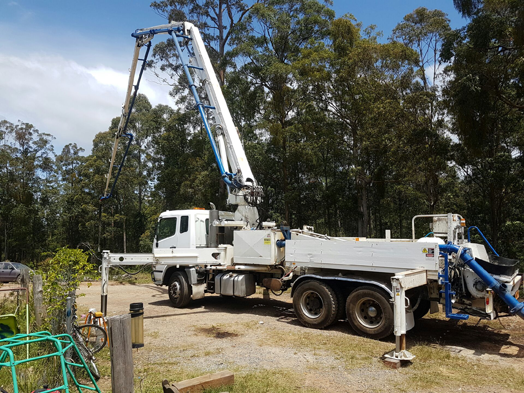 Troy Green Concrete Pumping - Logo
