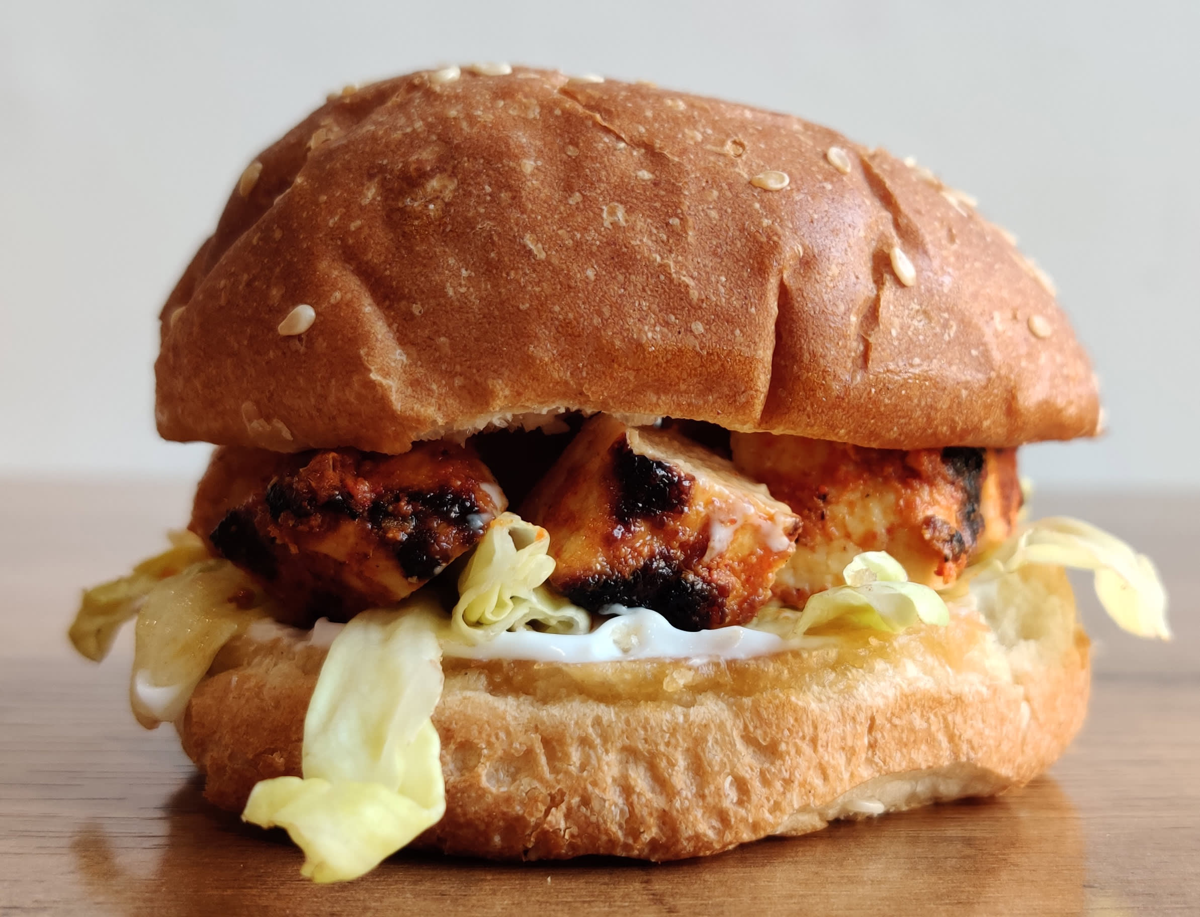 True Burgers - Logo