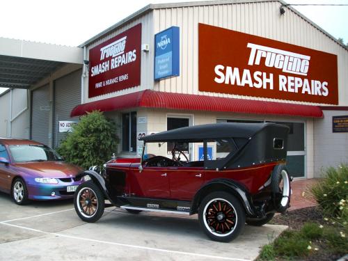 Trueline Smash Repairs - Cover photo