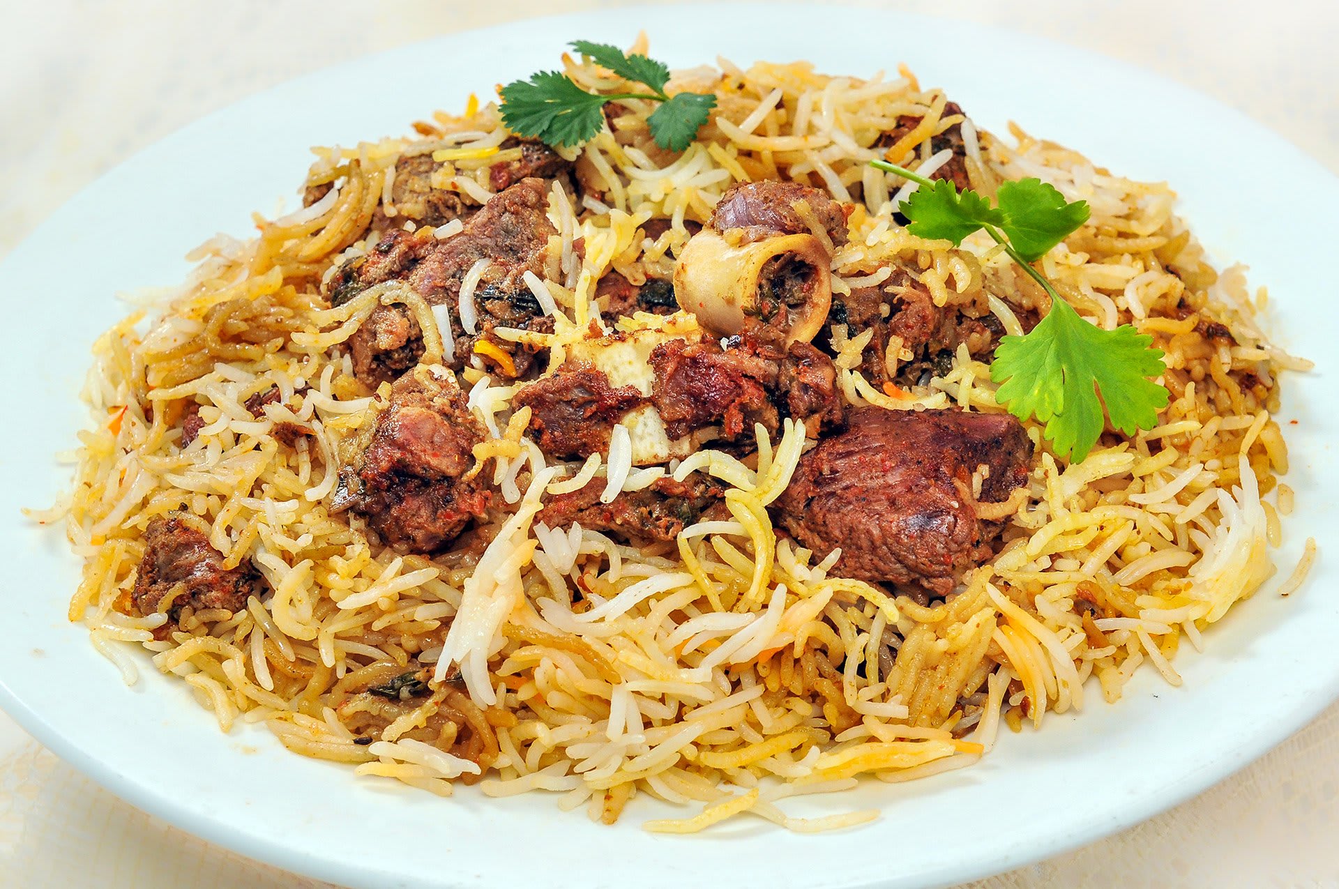 Trupthi Donne Biriyani Mane - Logo