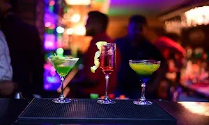 Ttamaasha Bistro Bar - Logo
