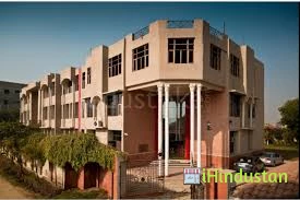 Tulips International School - Logo
