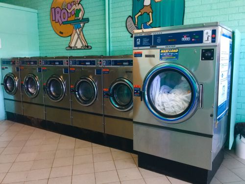 Tuncurry Washerteria - Logo