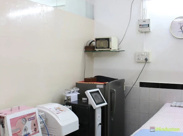 ULTRA SLIM CLINIC BY DR SURJEET KAUR BAVA - Logo