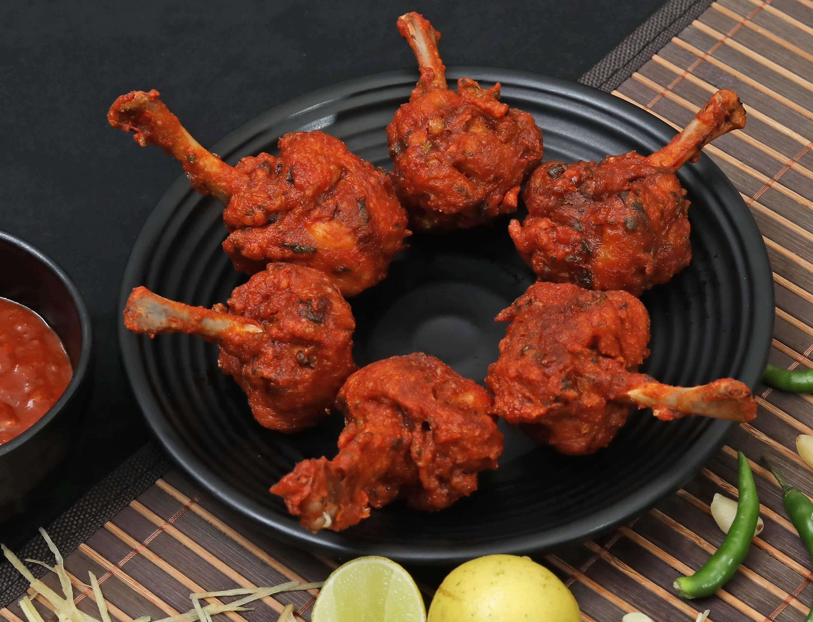 UNCLE CHICKEN - Logo