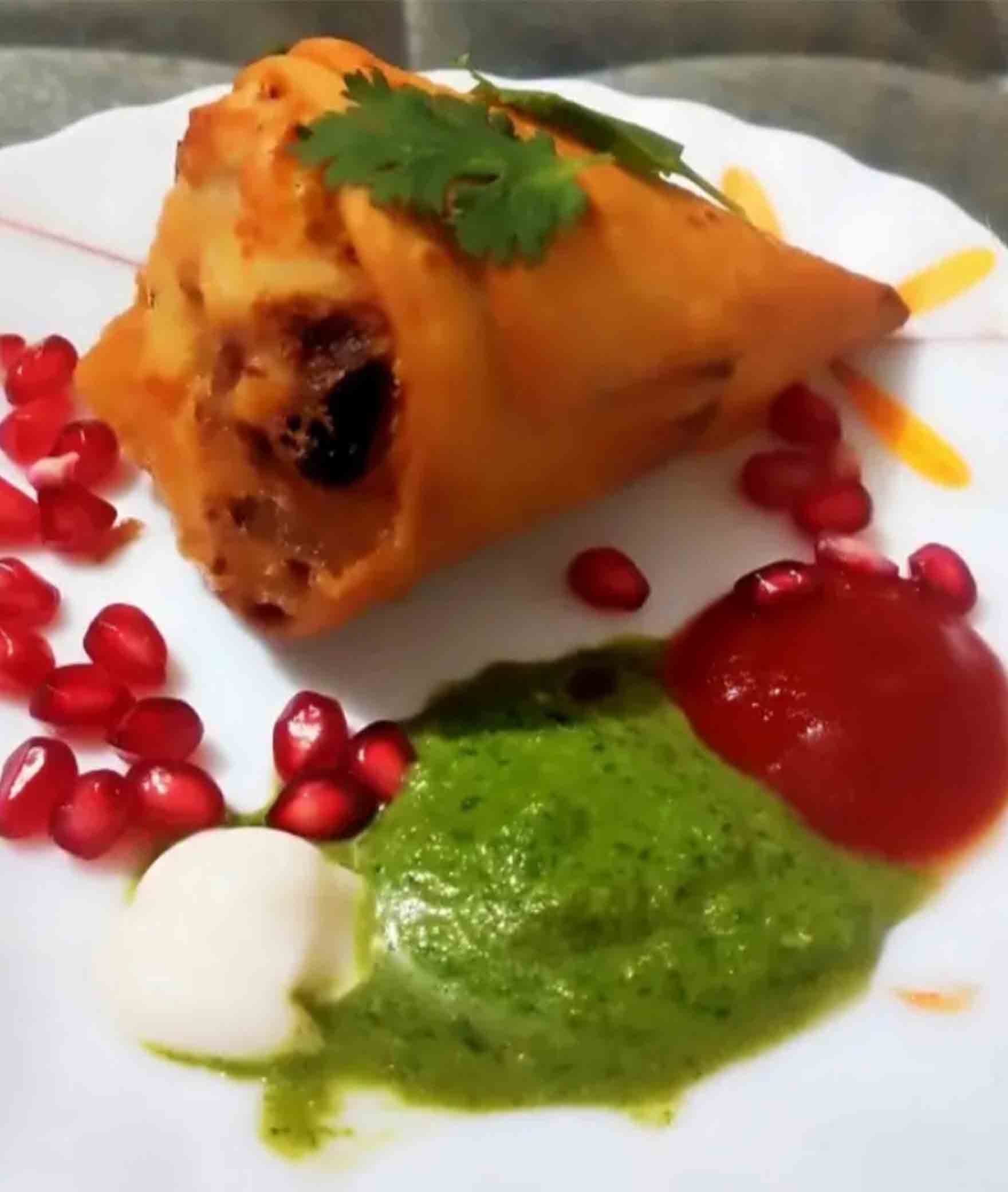 UNICORN SAMOSA - Logo