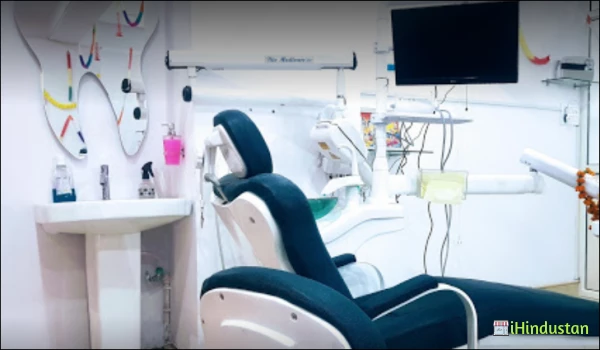 Unique Dental Clinic - Logo