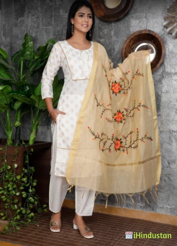 unique fashion hub jaipur - Logo