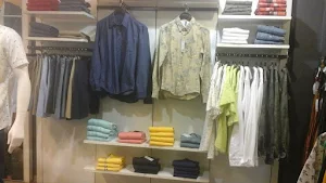United Colors of Benetton - Logo