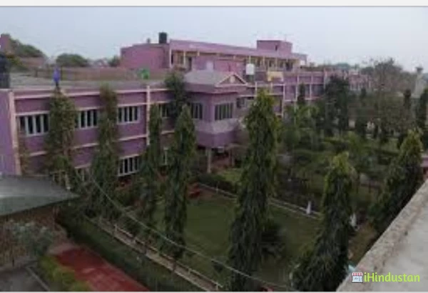 Universal Sr. Secondary School - Logo