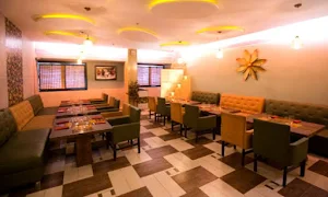 Unlimited Food Factory - Cover photo