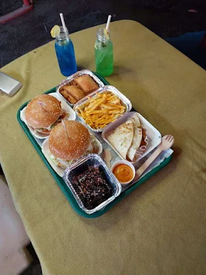 Uptown burger - Cover photo