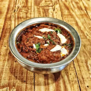 Urban Tadka - Logo