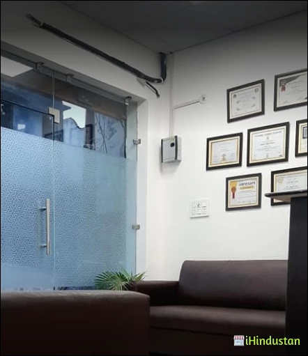 URBAN DENTAL CARE - Logo