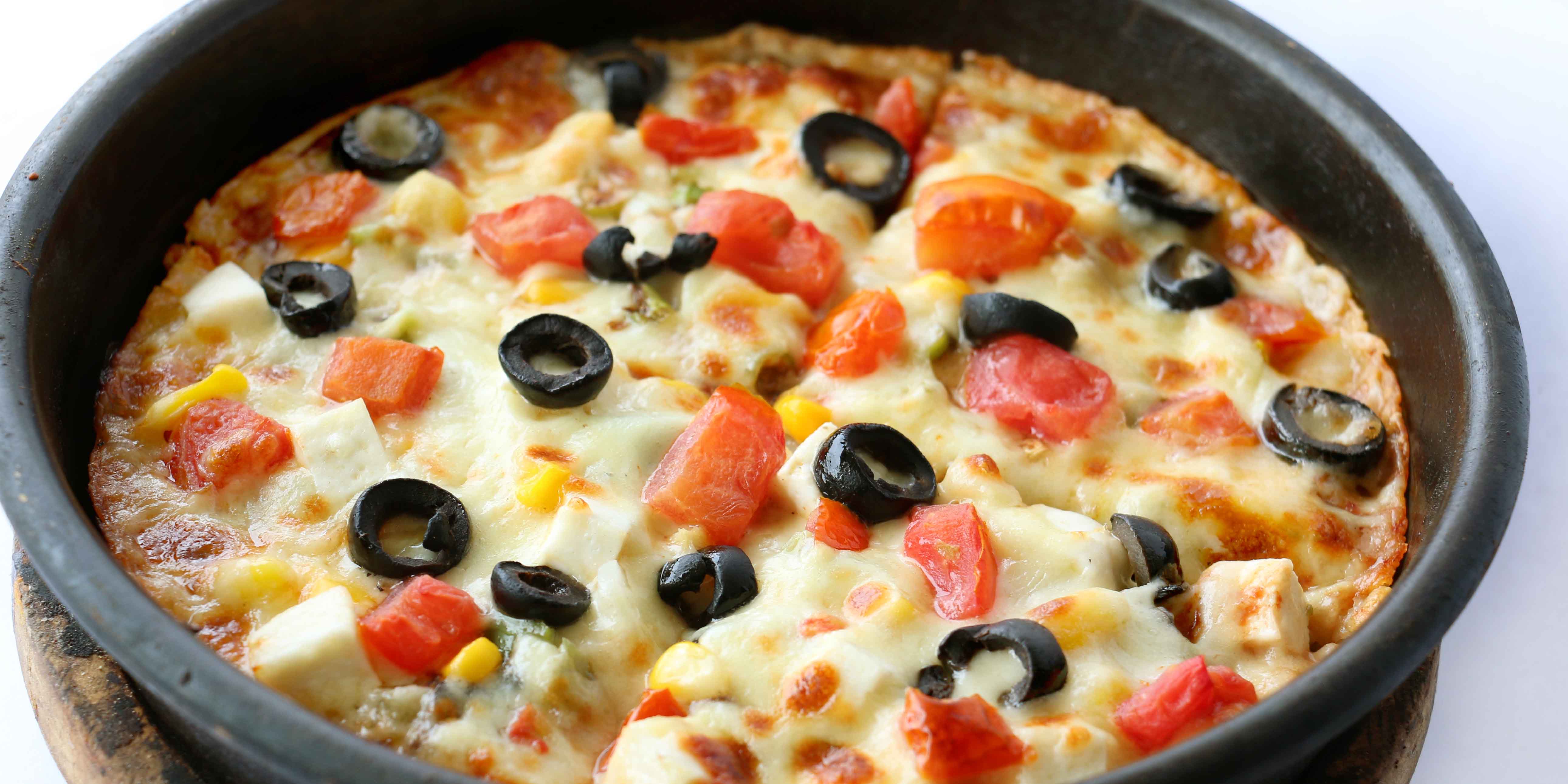 US Pizza - Logo