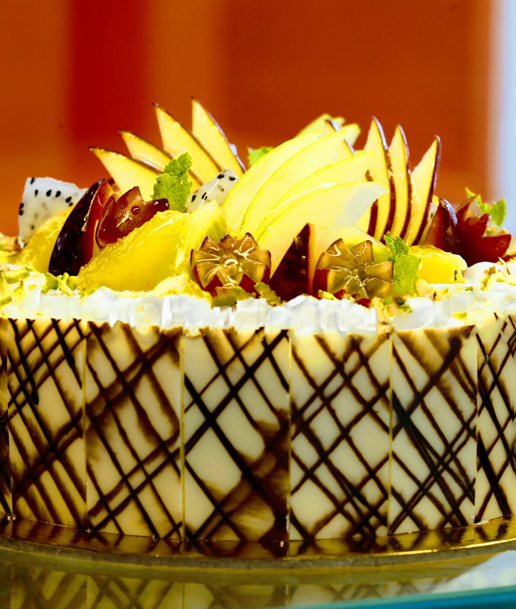 Utsav - Gourmet Cakes and Bread - Logo