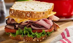 UZO Sandwich - Cover photo