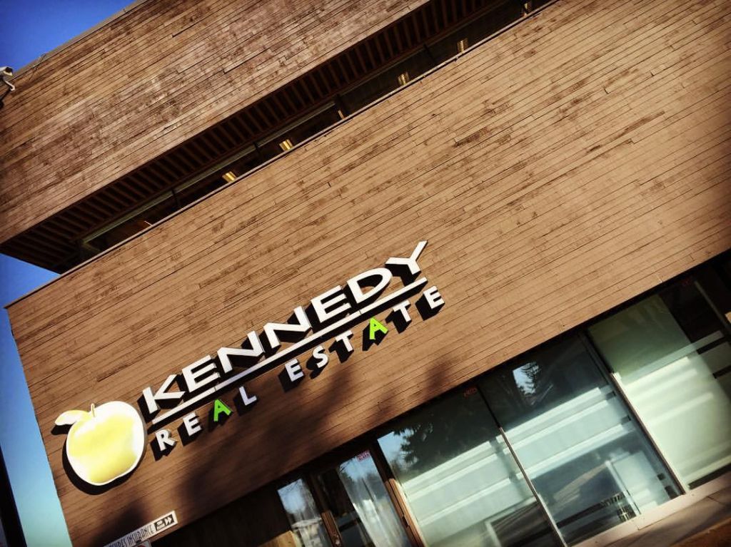 Val Faucon Kennedy Real Estate - Logo
