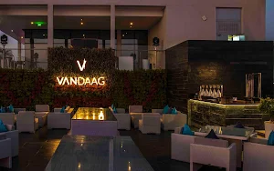Vandaag - The Gateway Hotel - Cover photo
