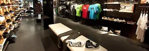 Vans Store - Logo