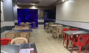 Varadlaxmi Paratha And Snacks - Logo