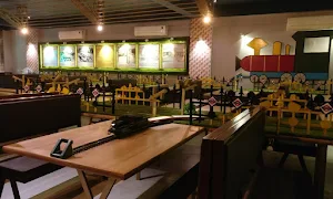 Vegetrainian - Cover photo