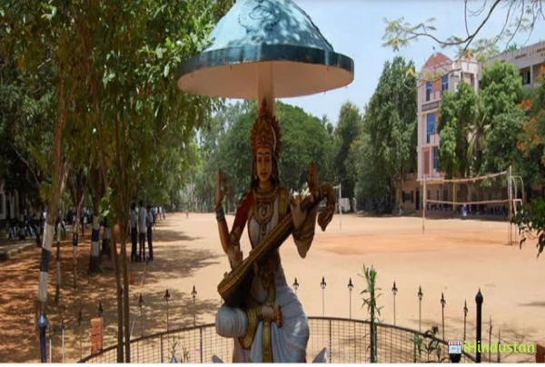 Veludayar College of Education - Logo