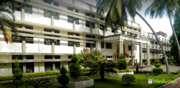 VET BVL POLYTECHNIC - Logo