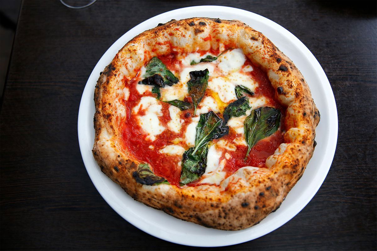 Via Napoli Pizzeria Lane Cove - Logo