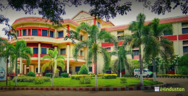 Vidya Academy of Science and Technology (Engineering Co - Logo
