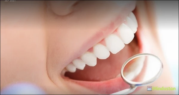 VIGNESH DENTAL CARE - Logo