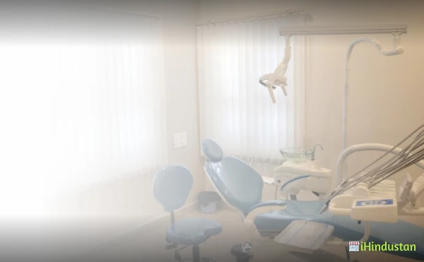 Vignesh Dental Speciality Centre - Logo