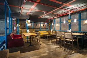 Viman Nagar Social - Cover photo
