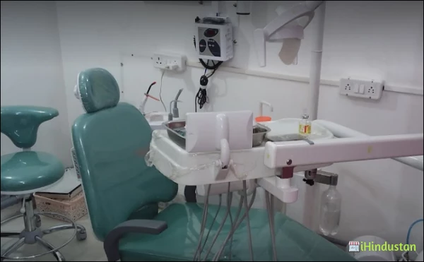 Vinayaga dental care - Logo