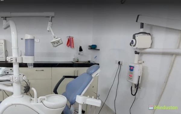 VINAYAK DENTAL CARE - Logo