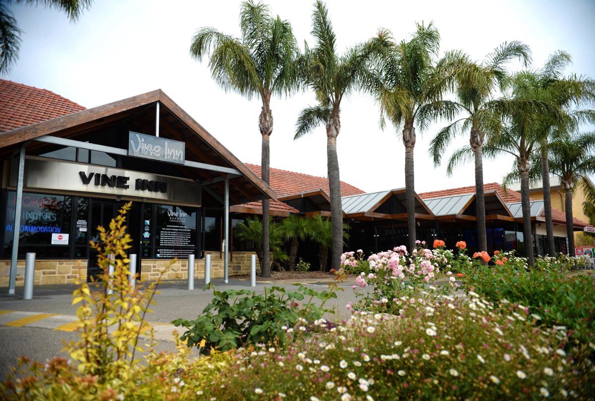 Vine Inn Barossa - Logo