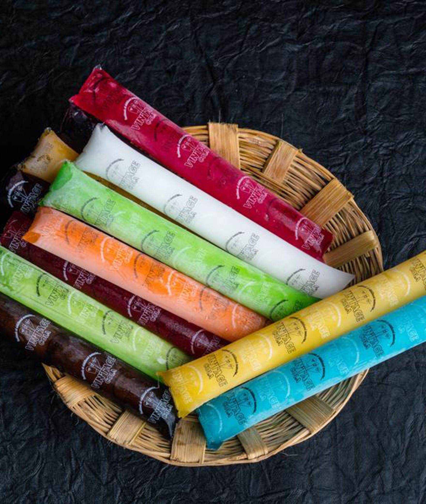 VINTAGE ICE CANDY - Logo