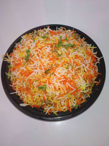 Vinu Biryanis - Logo