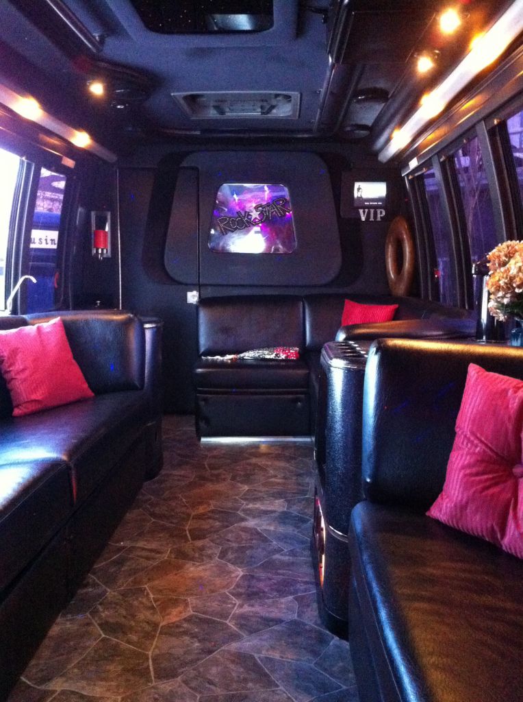 VIP Limousines - Cover photo