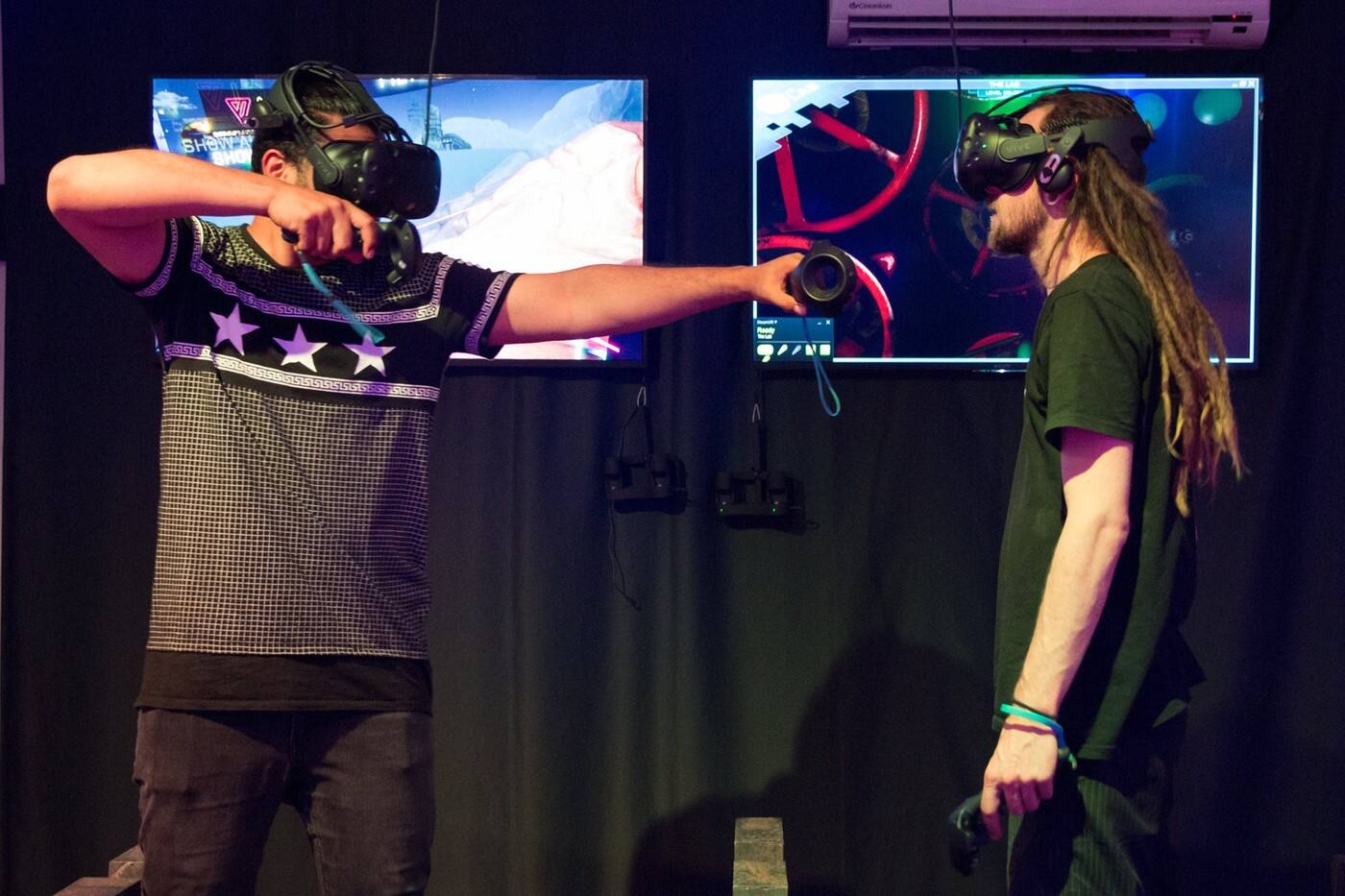 Viri VR - Cover photo