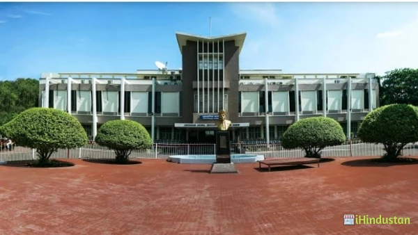 Visvesaraya National Institute of Technology - Logo