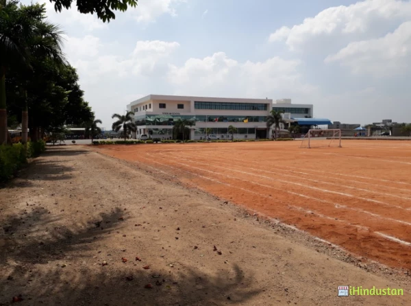 Vivekam CBSE School - Logo