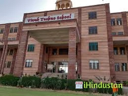 VIVEK TECHNO SCHOOL - Logo