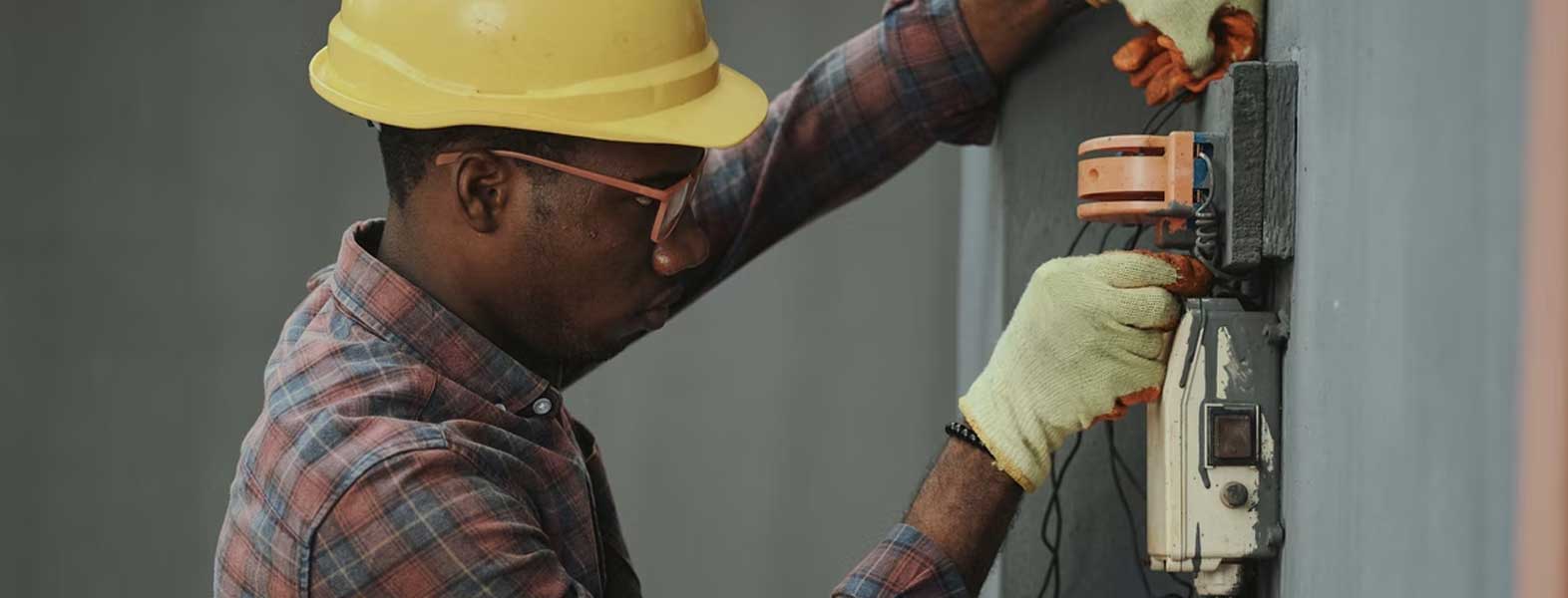 V K Dry Cleaners 137010 - Cover photo