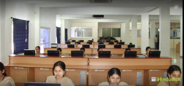 V S Lakshmi Engineering College for Women - Logo