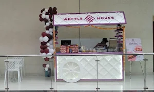 Waffle House - Logo