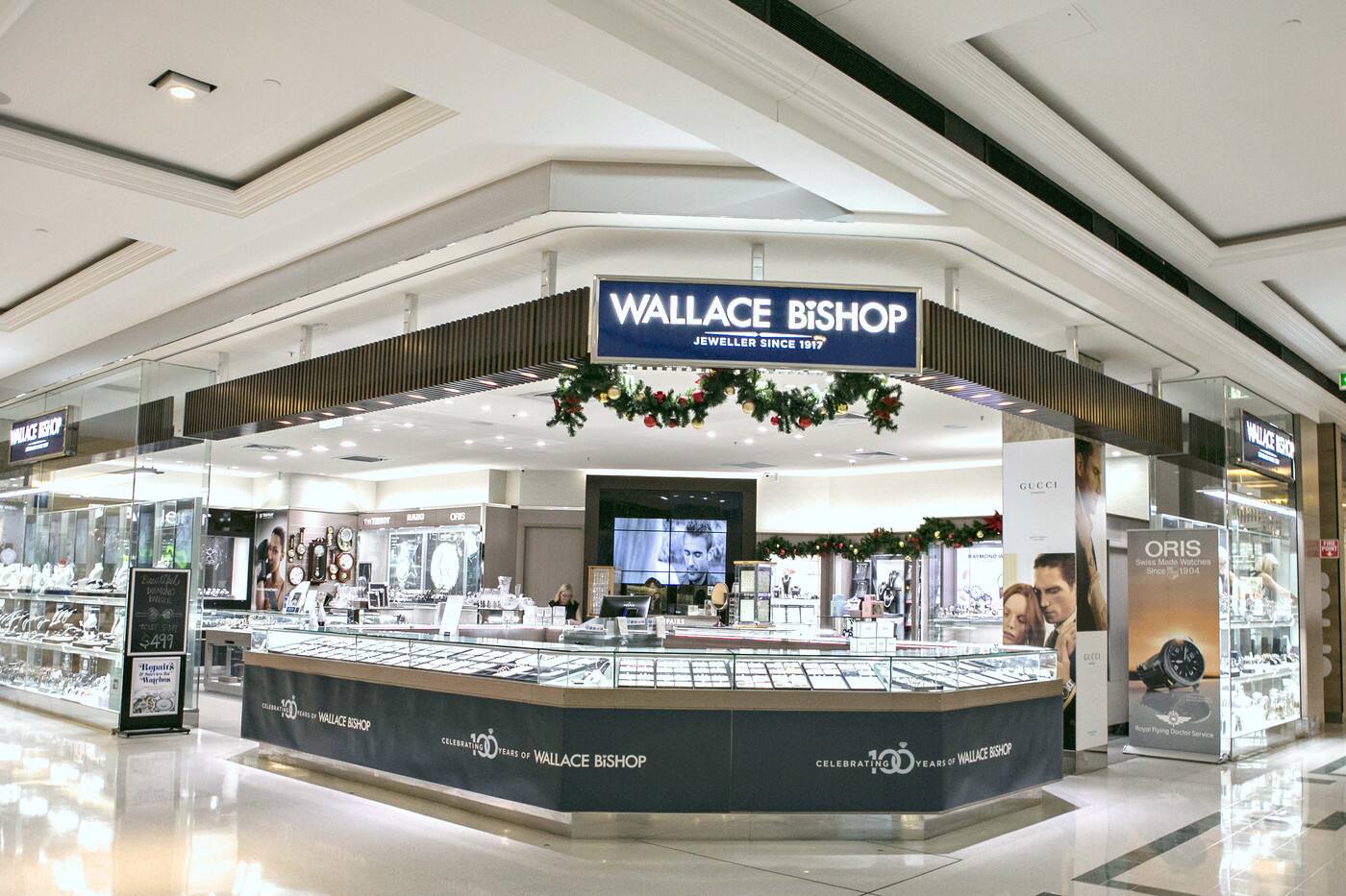 Wallace Bishop - Pacific Fair - Logo