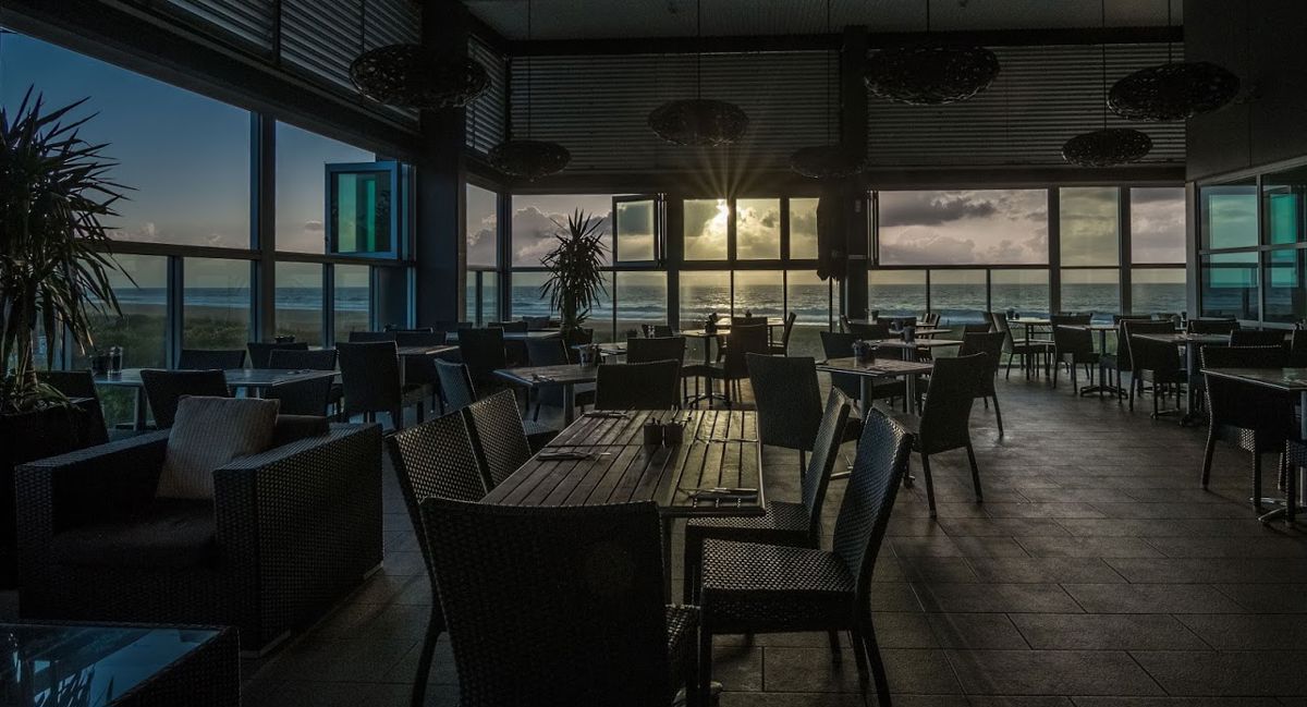 Wamberal Ocean View Cafe - Logo