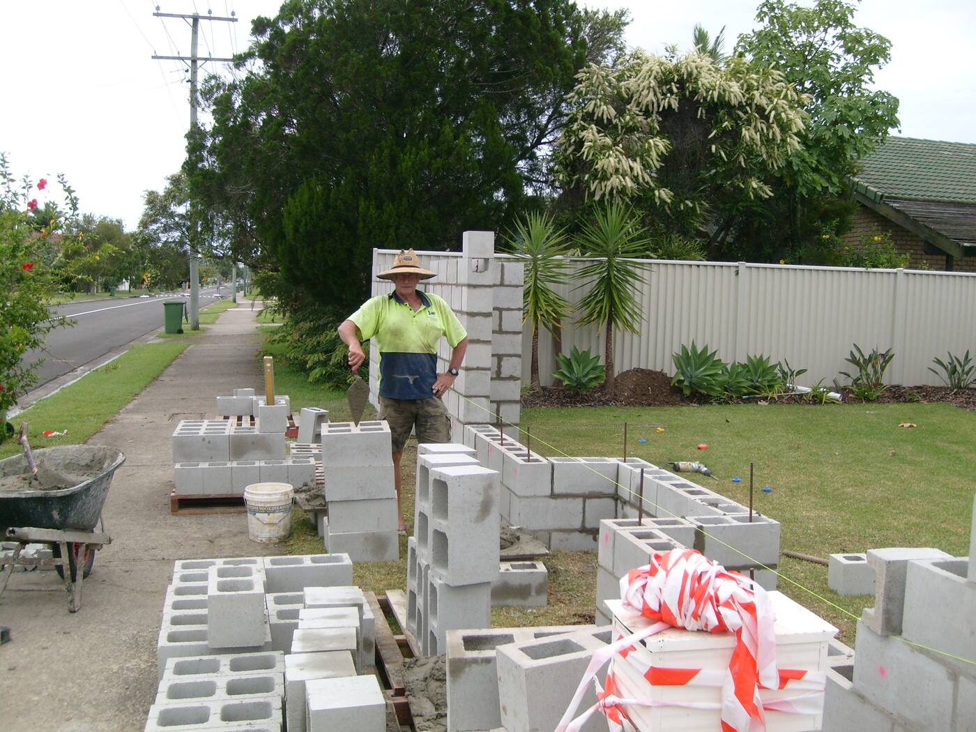 Warren Barnes Bricklaying - Cover photo