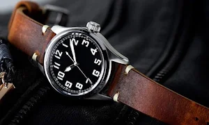 Watches & More - Logo